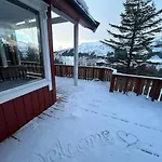 Velkommen Til «trollheim» * Bleik