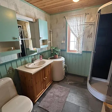 Velkommen Til «trollheim» * Bleik